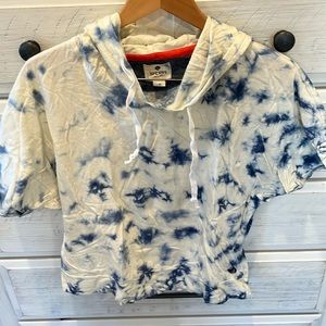 Sperry Short Sleeved Hoodie